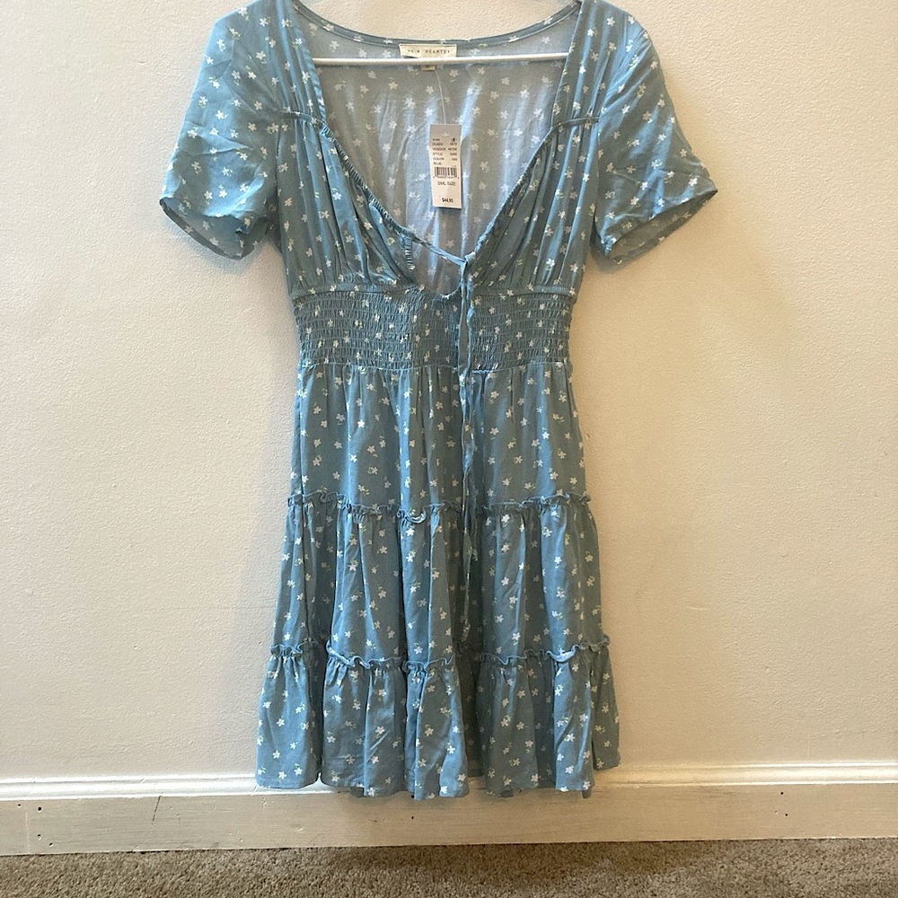 Size small brand new with tags, cute floral pacsun summer dress